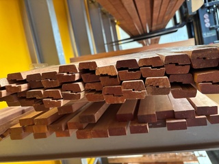 Ca. 49x Meranti Sponninglatten Volhout Onbehandeld, 15x36mm, lengte 58